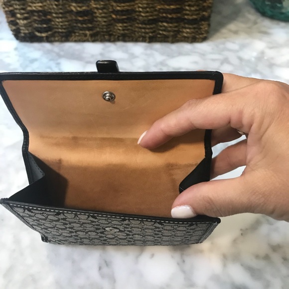 Authentic Coach Signature Wallet - Black - Picture 4 of 4